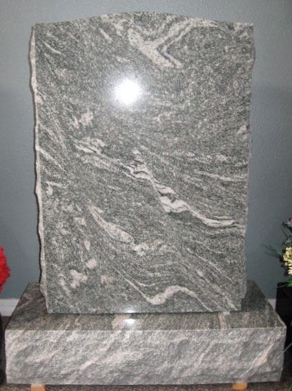 Green Multicolor Granite Upright Monument (ISU 75)