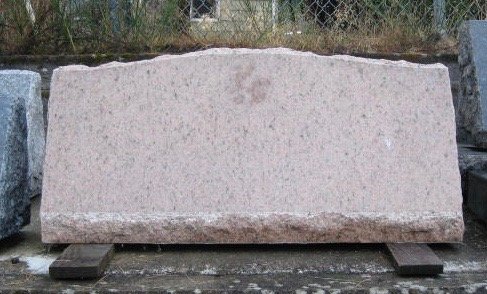 Salisbury Pink Granite Slant (ISU 64)