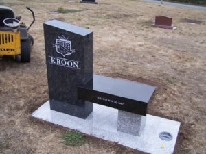 Kroon Bench